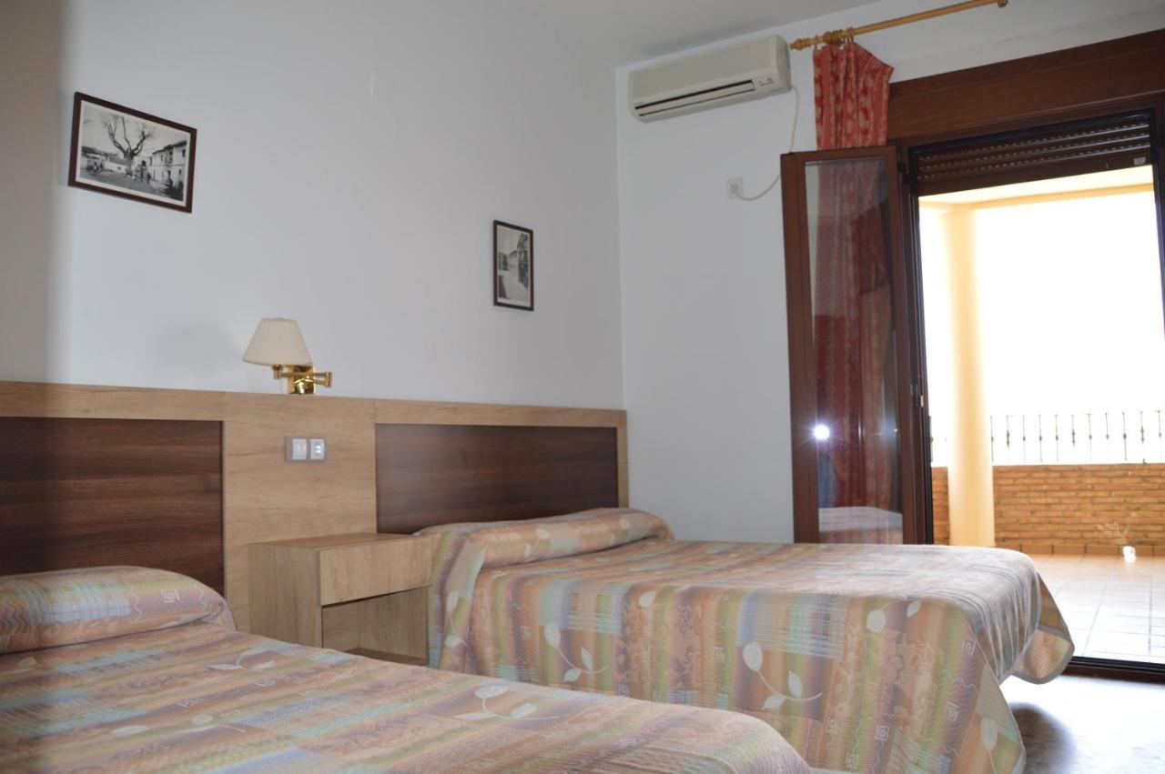 Labella - Hostal Rural Restaurante ลากาลาออร์รา ภายนอก รูปภาพ